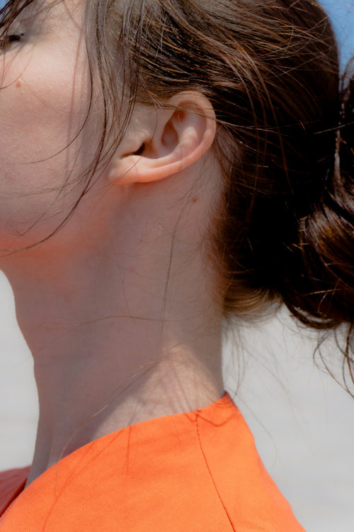Close-up van nek en schouderpartij